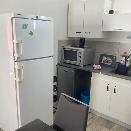 En Toute Simplicité Et Appartement Bages (Pyrenees-Orientales)